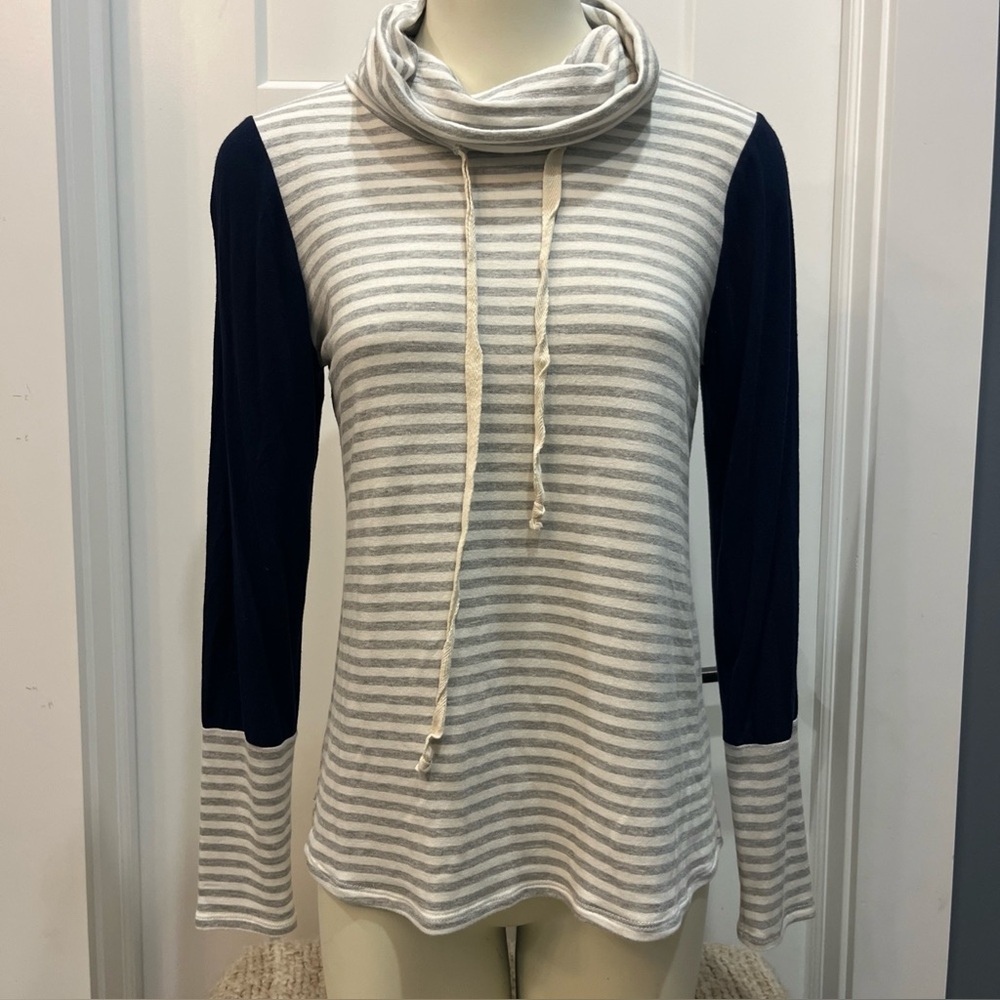 Hailey & Co. Cowl Neck Sweatshirt Women's Sz Medium Nautical Coastal Long Sleeve